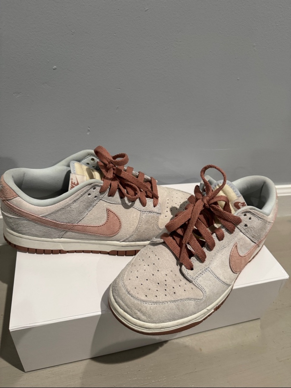 Nike Low-Top Suede Sneakers in Light Gray and Dusty Rose